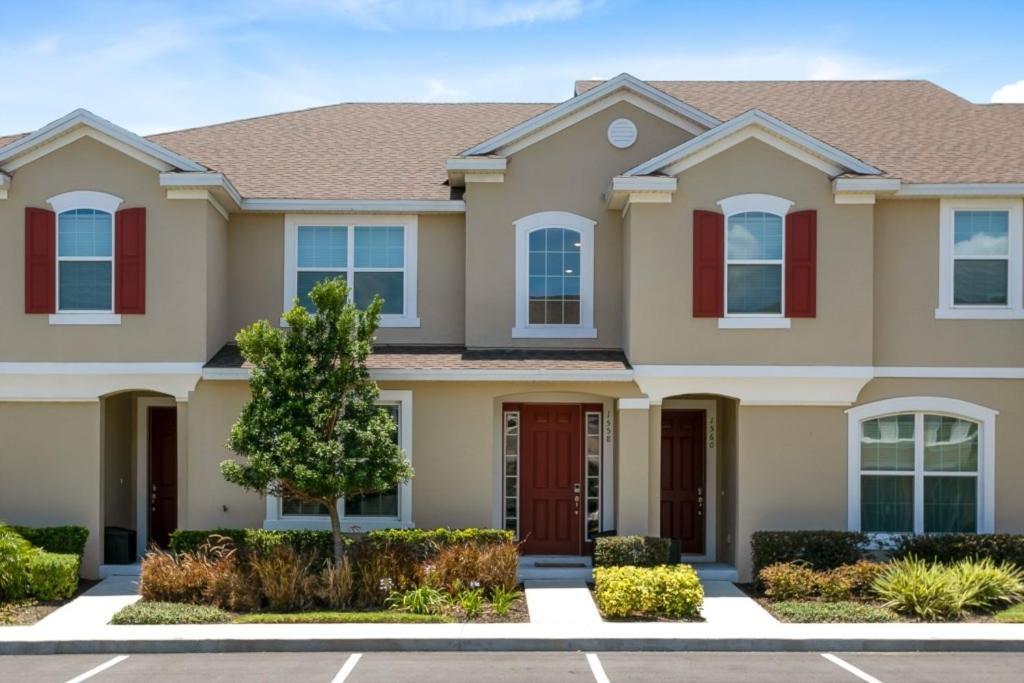 Luxury Town Home With Splash Pool In Solara Resort Townhouse Kissimmee Exterior photo